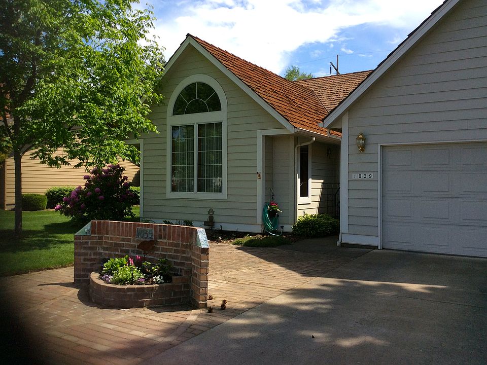 1st image of 1039 Southview Dr