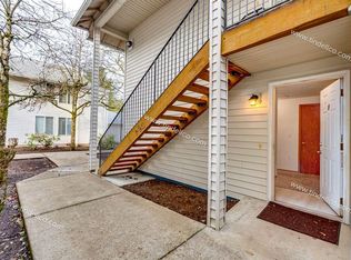 13738 NE Glisan St APT 5, Portland, OR 97230