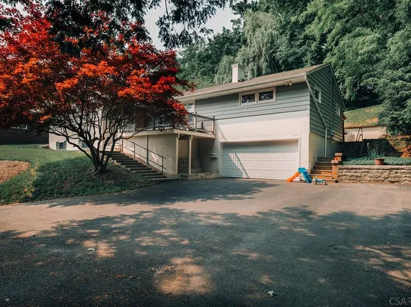 810 Parkview Dr, Johnstown, PA 15905