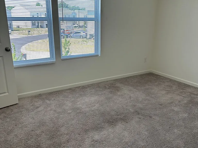 7024 Peppermill Way — Photo 6