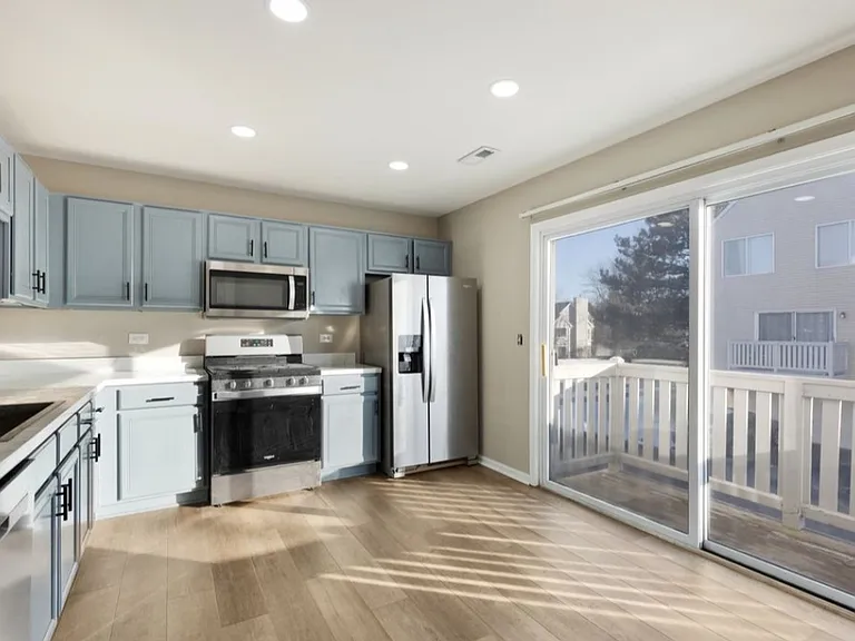 4583 W Hill Ave — Photo 9