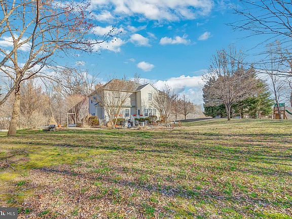5th image of 5825 Sunderleigh Dr