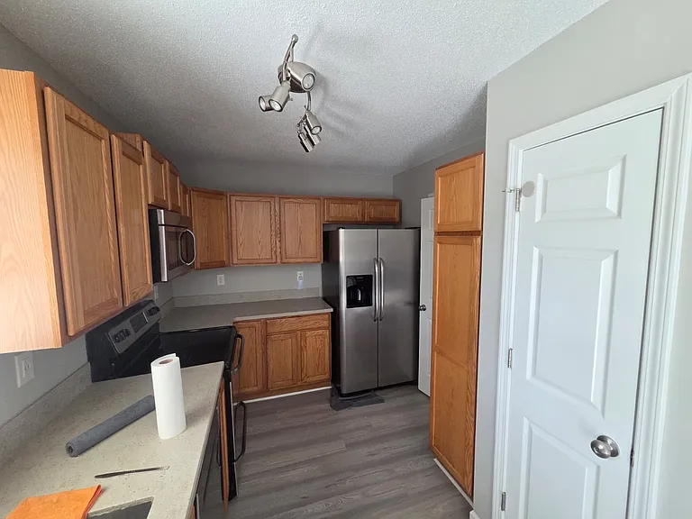 2708 Rozzelles Landing Dr — Photo 5