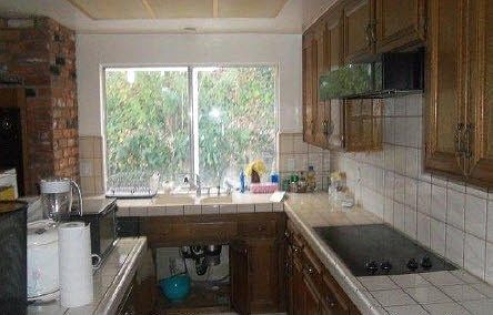 4th image of 23942 Warsaw St