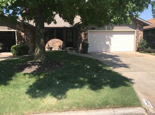 225 E Greenwood St, Springfield, MO 65807