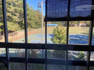 6125 Harbourside Dr, New Bern, NC 28560