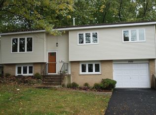 2522 Jonquil Ln, Woodridge, IL 60517