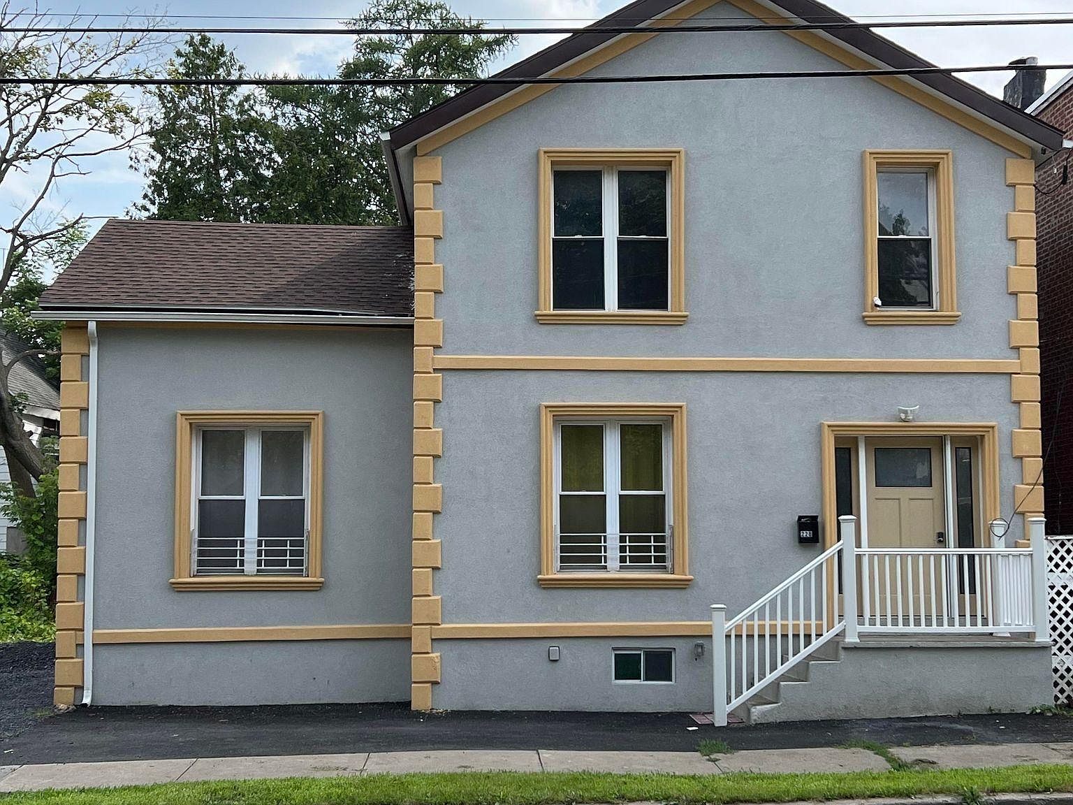 228 Eagle St, Utica, NY 13501 Zillow