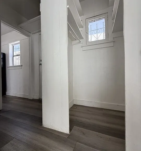 2235 W 14th St #1/4 — Photo 4