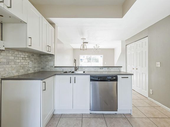 2nd image of 4948 SW 31 Ter Terrace