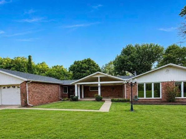 312 N Flormable St, Ponca City, OK 74601