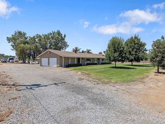4th image of 16583 Avenue 264