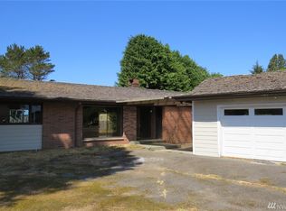 571 E Frontier St, Clallam Bay, WA 98326