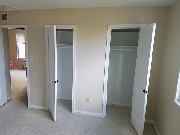 3rd image of 1400 12th St N APT 10