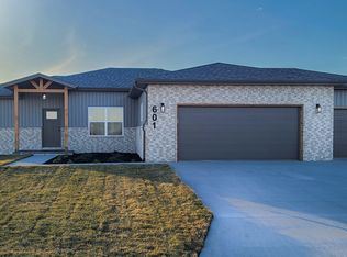 Emily Plan, East Park, Clever, MO 65631