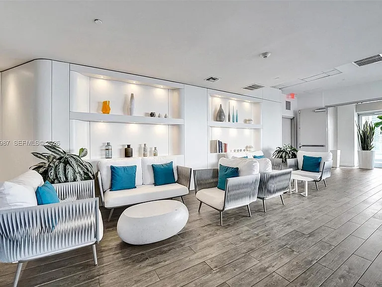 2600 E Hallandale Beach Blvd #T1902 — Photo 103