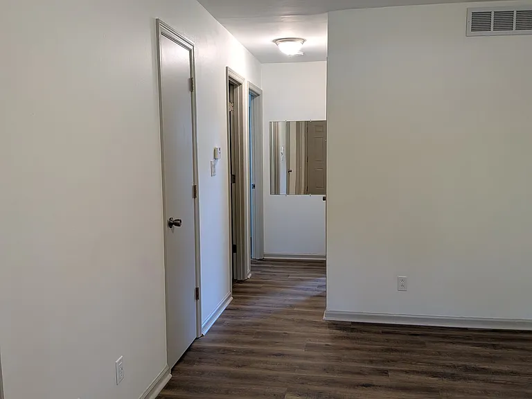 Living room (into hallway)
