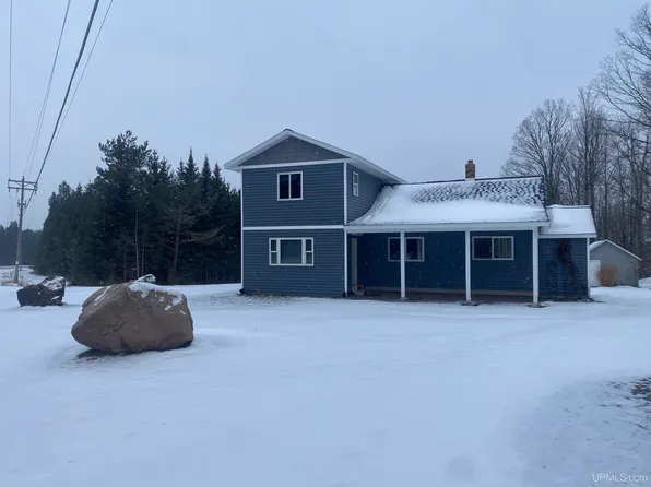 11646 N Black River Rd, Ironwood, MI 49938