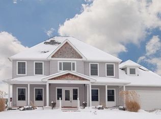 1087 Patriot Pkwy, Elburn, IL 60119