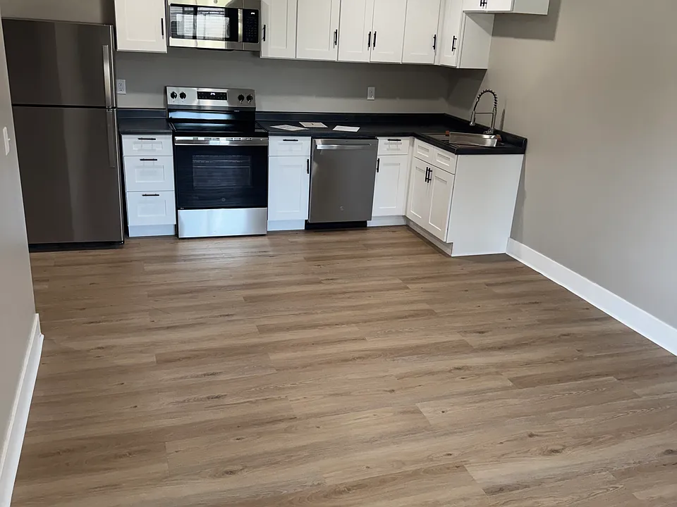 200 Valley View Dr #101