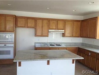 2nd image of 27642 Gladstone Dr
