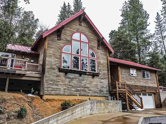 4th image of 23439 Mountain Dr