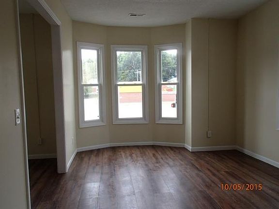 2nd image of 3700 Independence Ave APT A