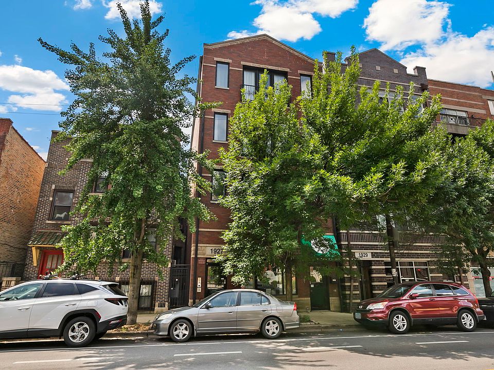 1st image of 1927 W Belmont Ave #3