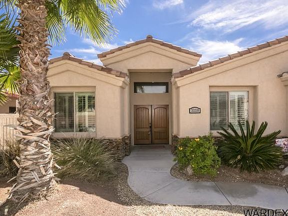 2nd image of 3228 Maverick Dr