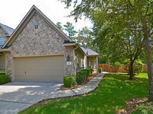 82 N Valley Oaks Cir, Spring, TX 77382