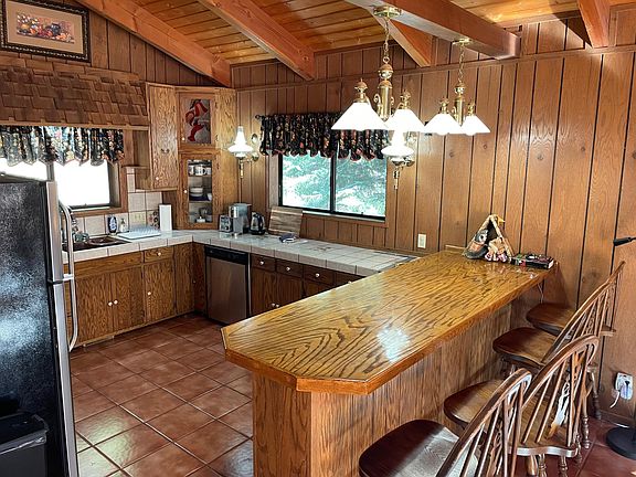 5th image of 1425 Zion Way
