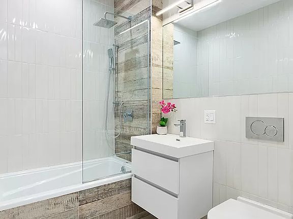 5th image of 256 Winthrop St #4B