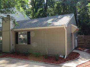 1441 Live Oak Dr, Tallahassee, FL 32301
