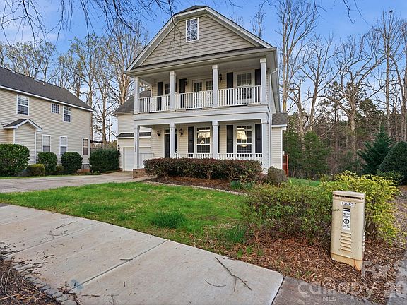 3rd image of 13062 Windy Lea Ln