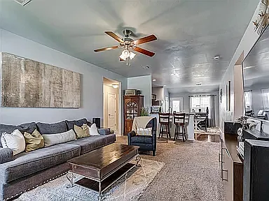 3 bed, 1473 sqft, $1,800 — Photo 2