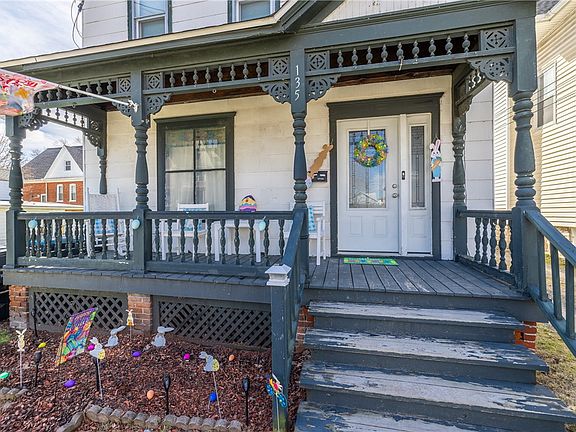 3rd image of 135 North St