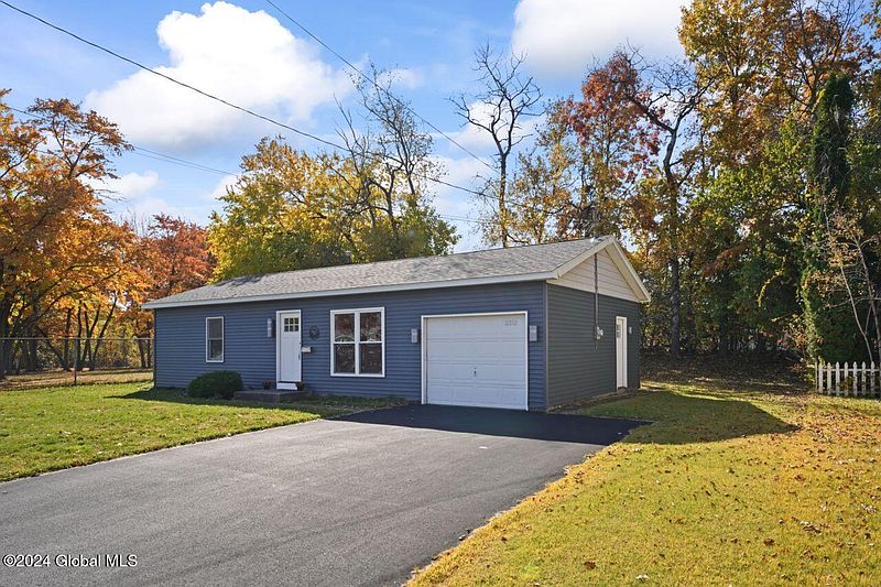 2nd image of 3312 Maryvale Drive
