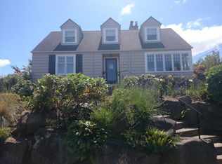 2841 NW 96th St, Seattle, WA 98117