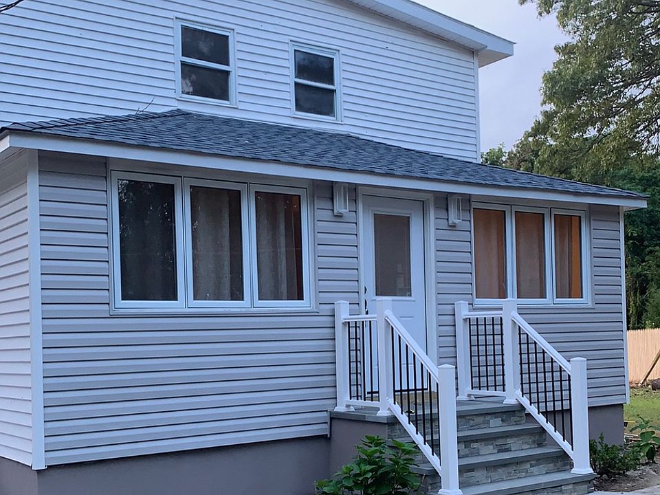 1st image of 138 Lynbrook Dr