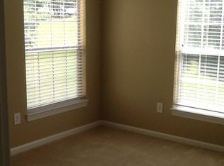 551 English Village Way APT 934, Knoxville, TN 37919