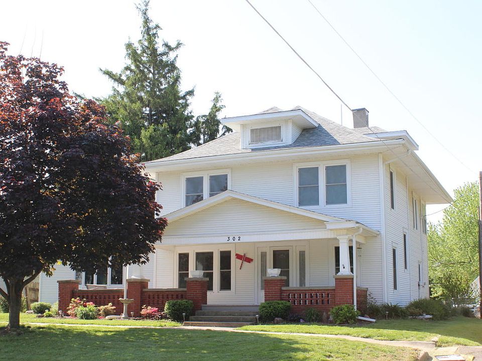 1st image of 302 W Nodaway St