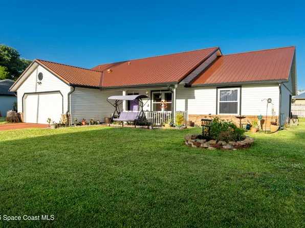 4599 Zoltan Dr, Titusville, FL 32780