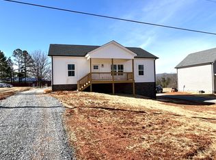 1346 S Coolwell Rd, Madison Heights, VA 24572