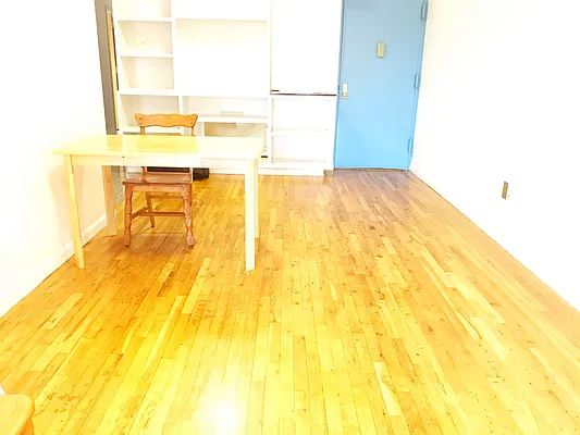 Rented by NY Space Finders Inc. | media 2