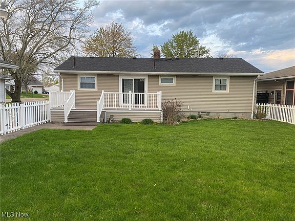 3rd image of 1333 W 30th St
