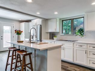 3126 Pin Oak Ct, Farmers Branch, TX 75234