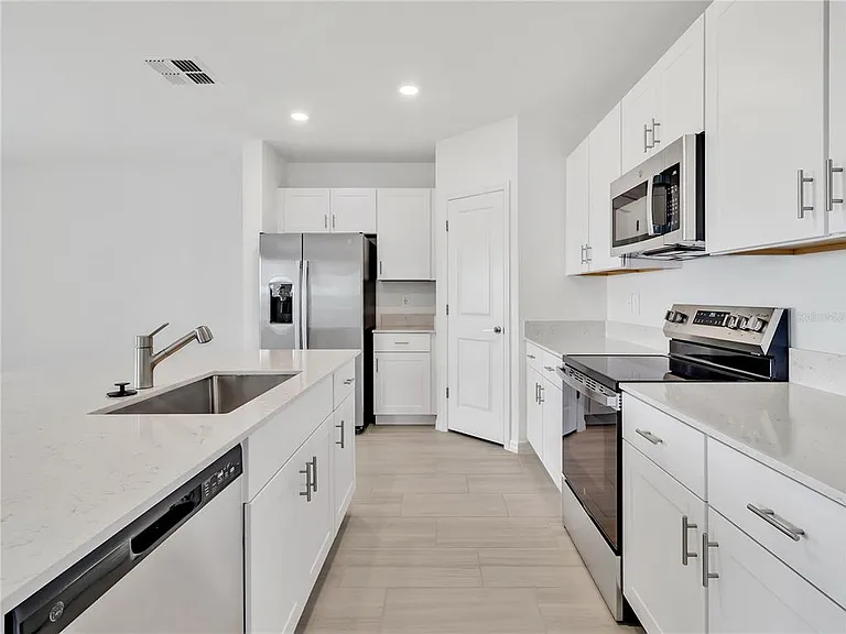 8505 Bella Mar Trl — Photo 6