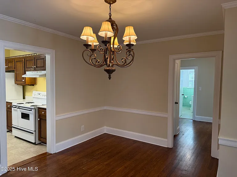 4708 Trent Woods Dr — Photo 5