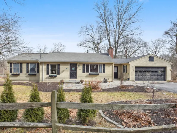 214 South Anguilla Road, Stonington, CT 06379