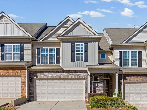 6607 Portland Rose Ln, Charlotte, NC 28210
